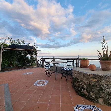 Il Limoneto Apartment Furore Luaran gambar
