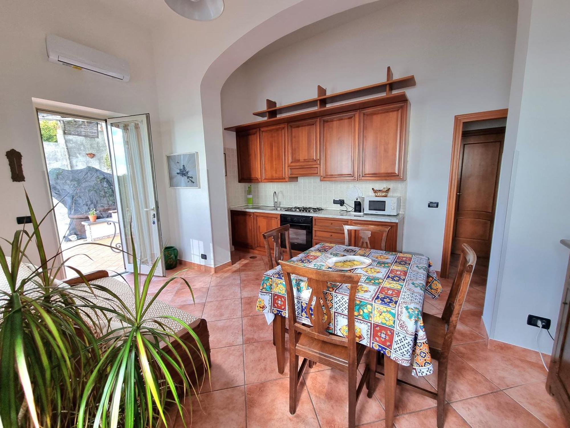 Il Limoneto Apartment Furore Bilik gambar