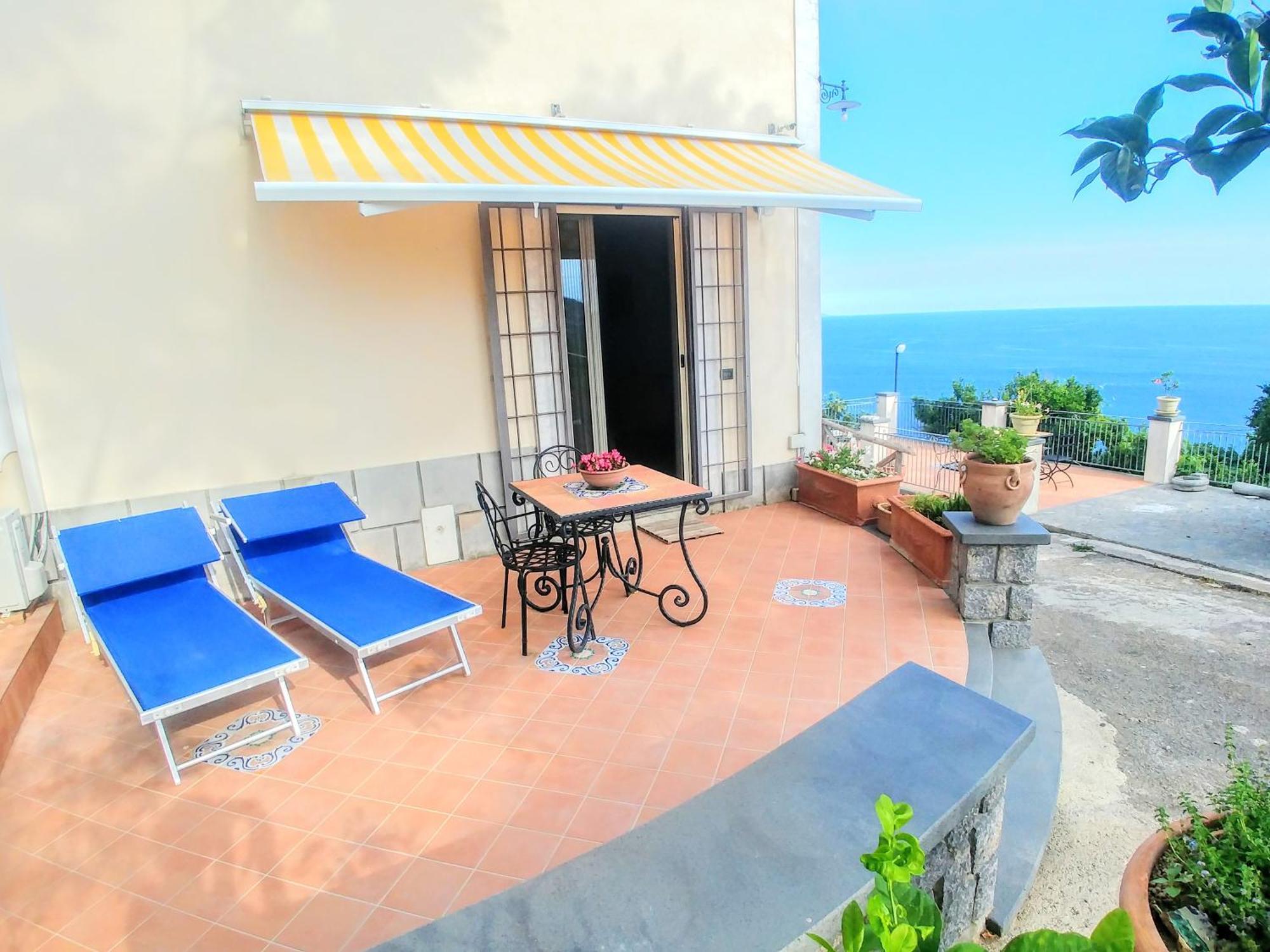 Il Limoneto Apartment Furore Bilik gambar