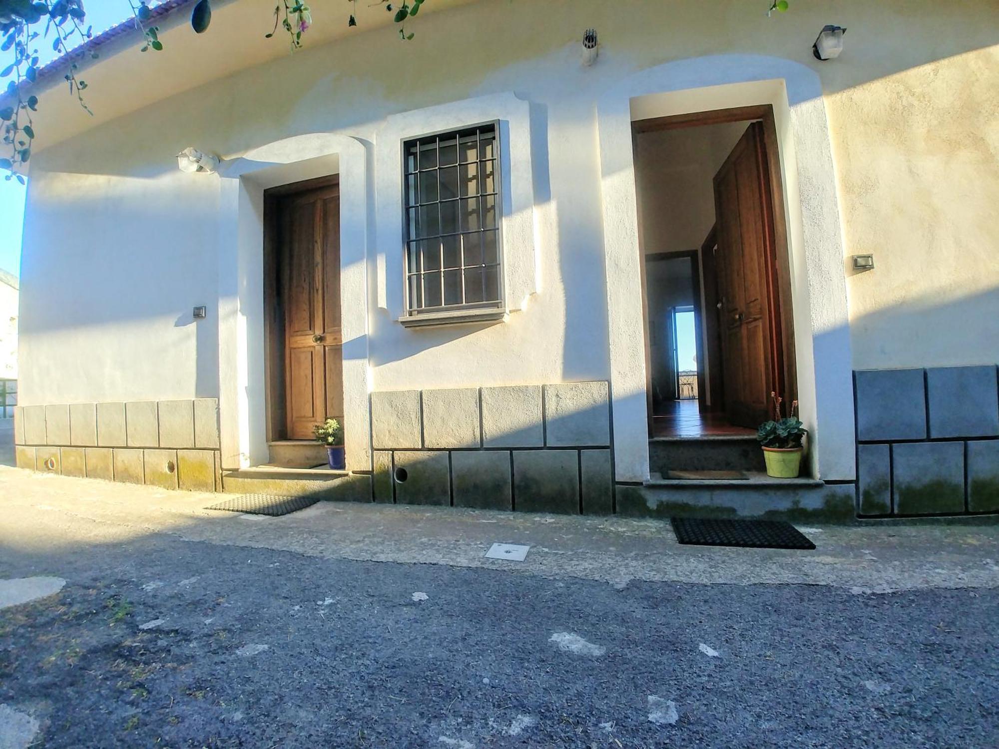 Il Limoneto Apartment Furore Bilik gambar